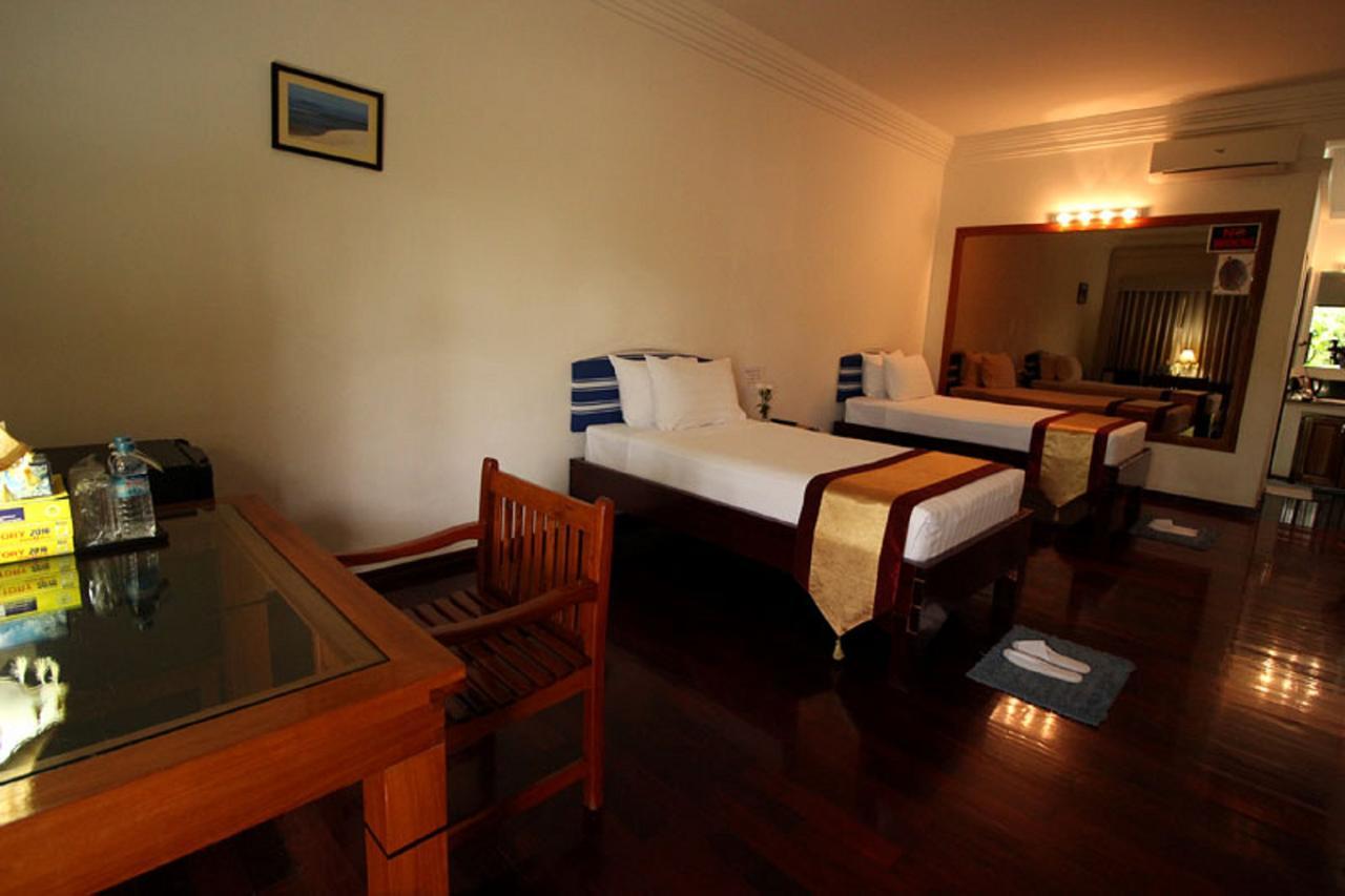 Myanmar Life Hotel Янгон Экстерьер фото